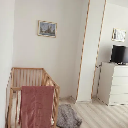 House דירה